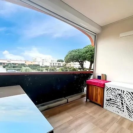 Elegant Et Vue Au Boucanet Apartment *