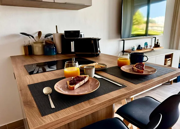 아파트 Elegant Et Vue Au Boucanet 르그로뒤후아