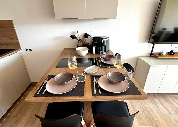 아파트 Elegant Et Vue Au Boucanet 르그로뒤후아